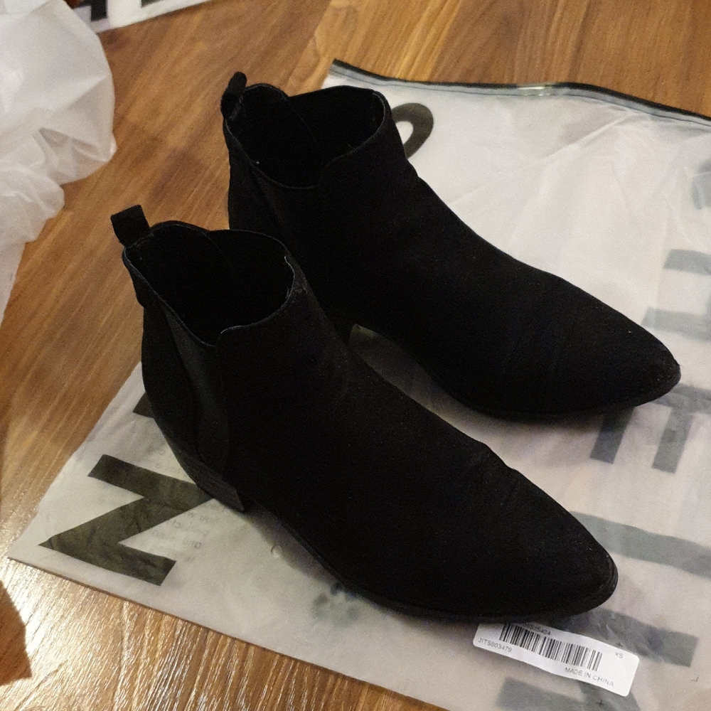 Bootie - Picture 3 of 4